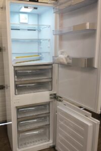 Refrigerator Blomberg Appartment Size Panel Ready K56300NEBU Repair